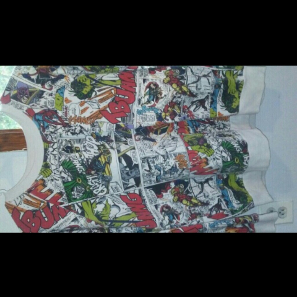 Marvel sweatshirt